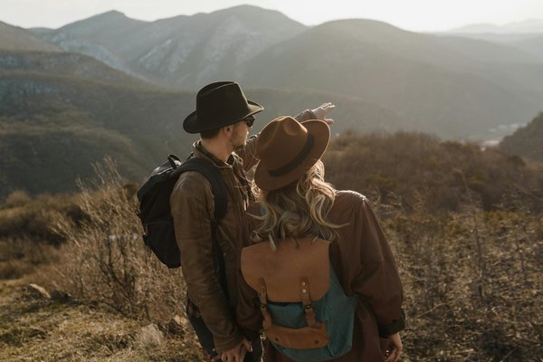 Comment organiser une expédition de trek dans les montagnes de l'Œtztal, Autriche : itinéraires et équipements ?